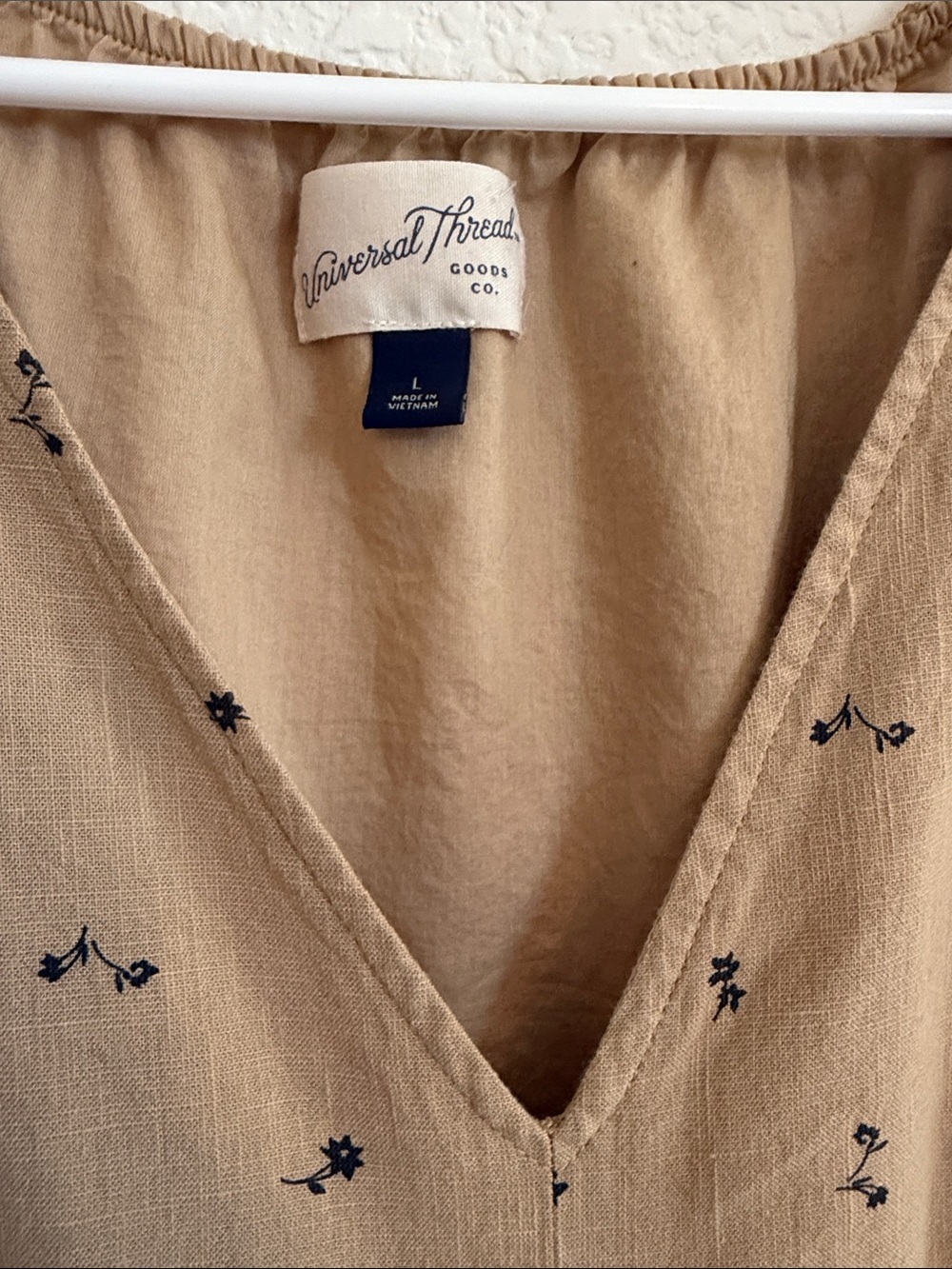 Universal Thread Tan Puff-Sleeve Maxi Dress with Tiny Print - Picture 2 of 3